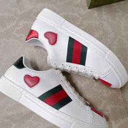 Gucci  shoes