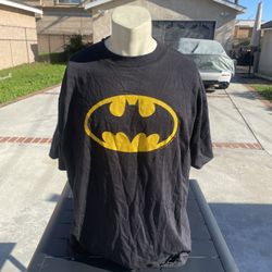 Vintage Batman Logo T-Shirt