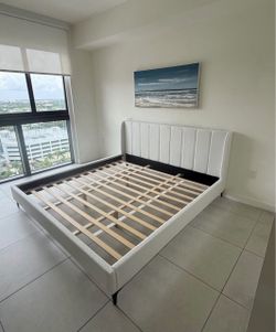 Brand new king bed frame / Delivery available