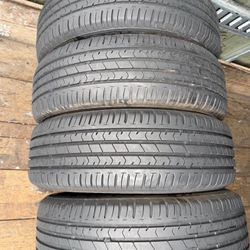 205/60r16 Nexen Tires Cón 80% De Vida Las 4 