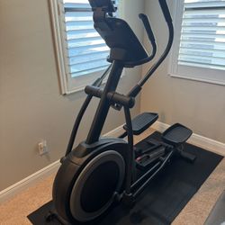 NordicTrack Elliptical E 7.5 Z