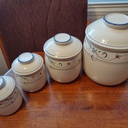  4 Piece Canister Set Good Condition No Chips Or Cracks