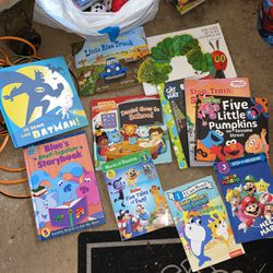 Children’s Books  Take All $5 (Pick Up In Escondido