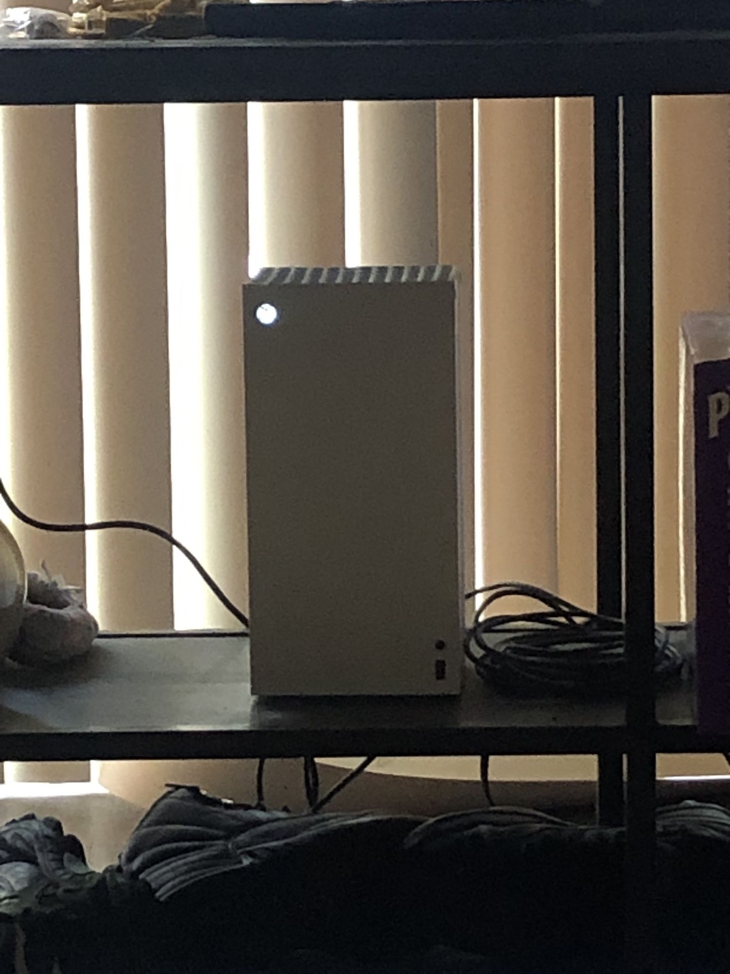 Xbox Series X Mini Fridge White Version