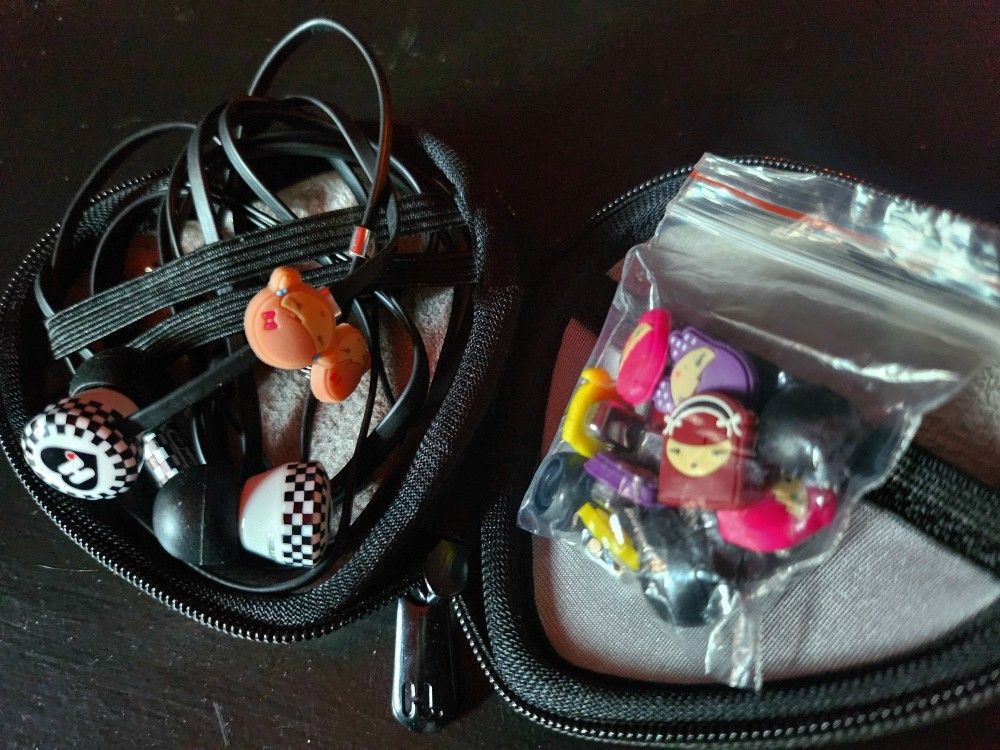 Harajuku Old School Wired Earbuds