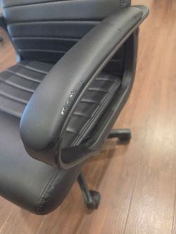 Steelcase Black Leather Office Chair