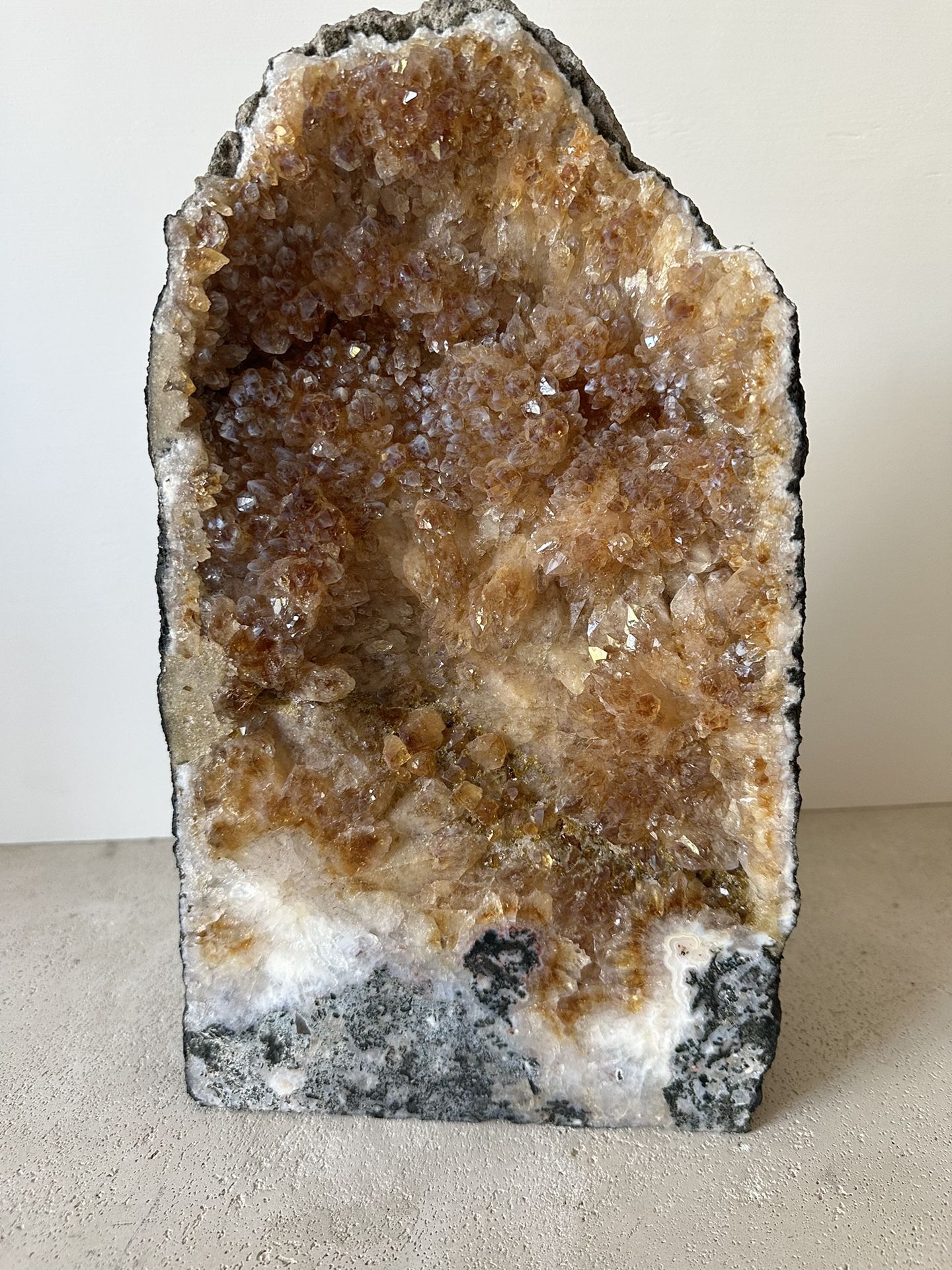 CITRINE CRYSTAL GEODE 