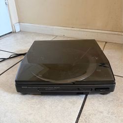 Denon DP-26F Vinyl Turntable – Classic Hi-Fi Record Player