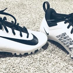 Boy’s Nike Cleats (limited edition) - Size 4.5 *WORN ONCE*