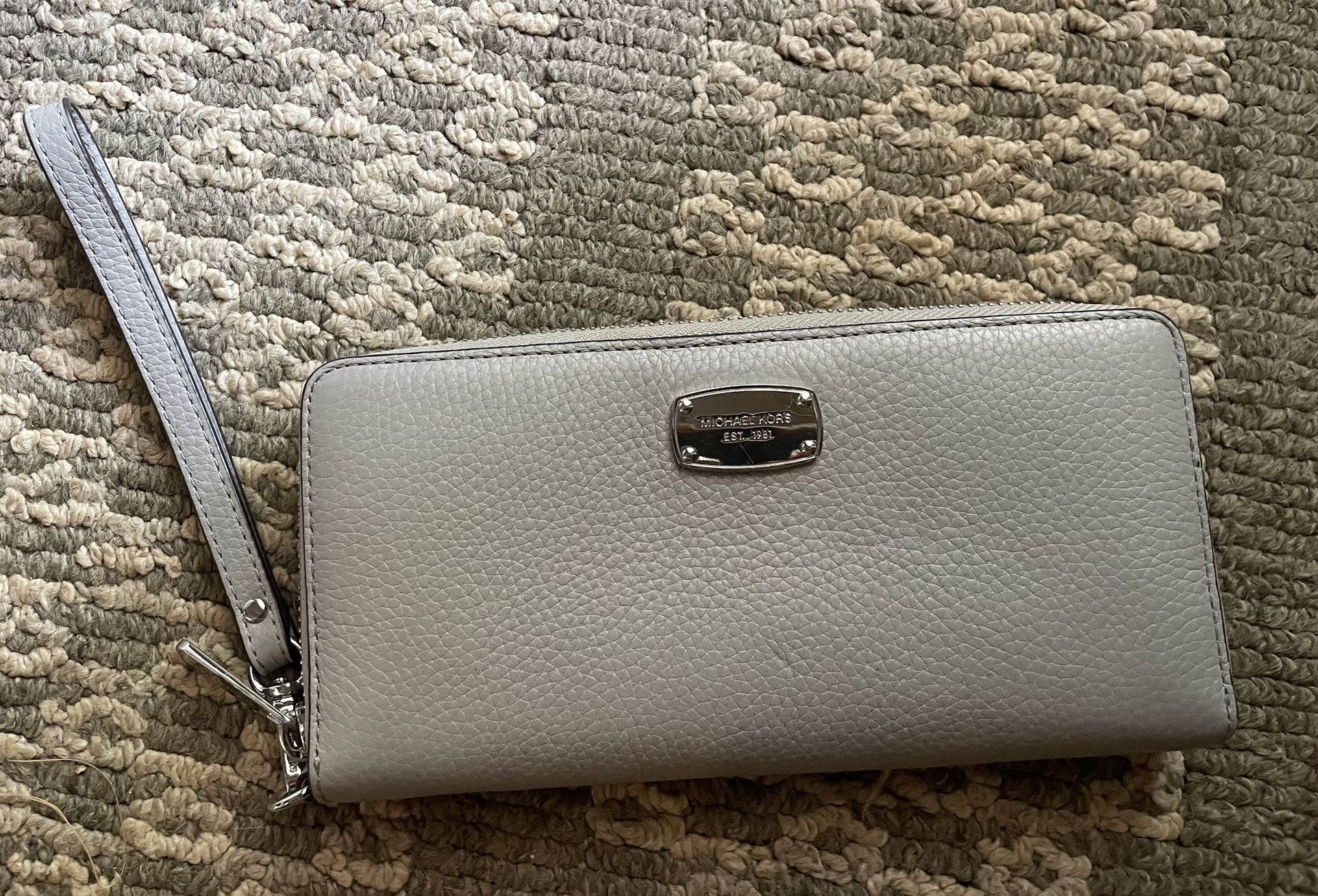 Michael Kors Large Gray Continental Wallet
