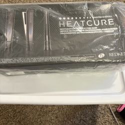 Heat Cure By redken 