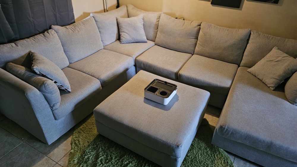 Ashley U Shaped Sectional with Ottoman