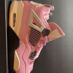 Jordan 4 Orchid “size 10”