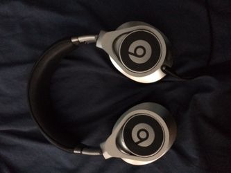 Beats Executive !