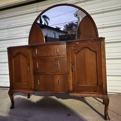 Antique Vintage Victorian Style Dresser with Mirror 