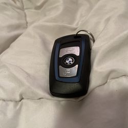 Vendo Una llave Para In BMW 2013 3281 Nueva