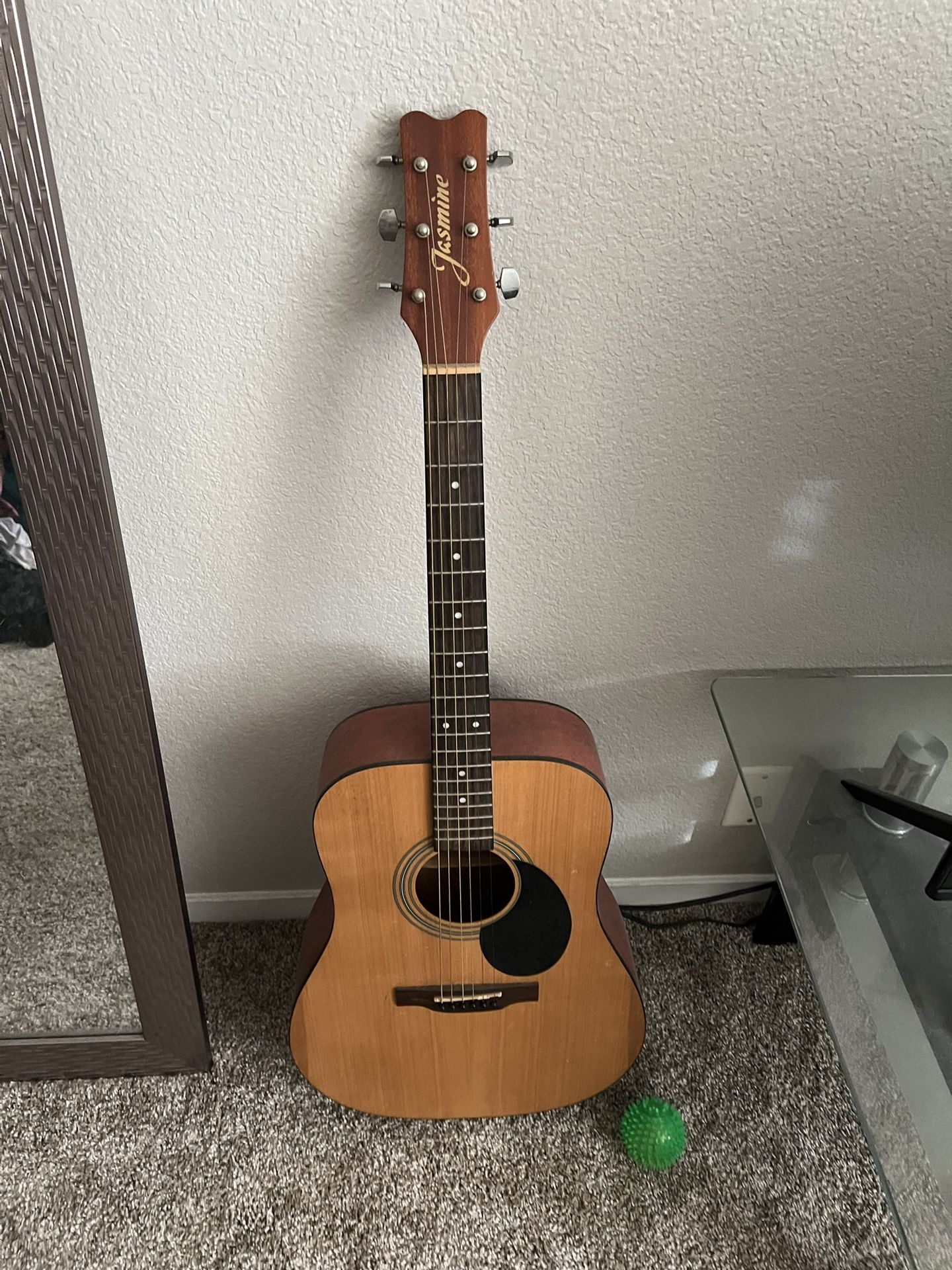 Acoustic Guitar