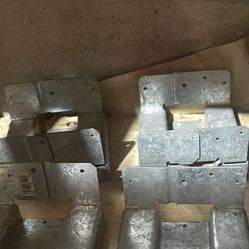 Simpson 6x6 Base Post 4  Pcs