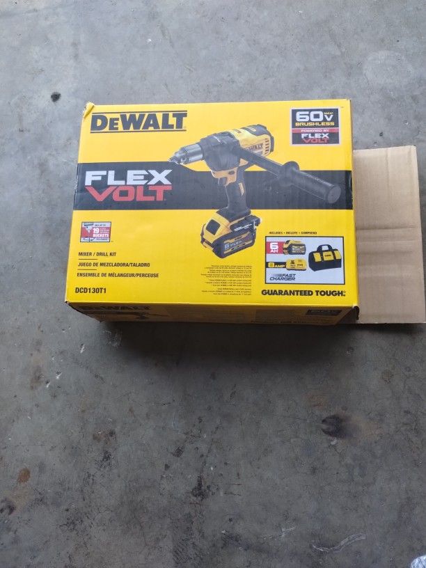 Mixer DeWalt. New.