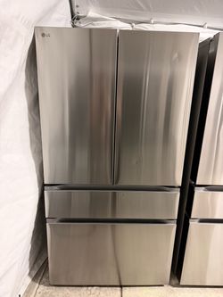 LG Stainless Steel French Door Refrigerator open box 🤩
