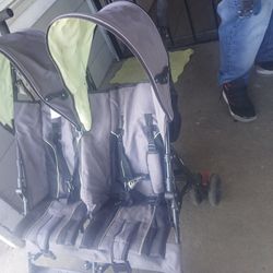 Delta Doubled Stroller In Good Condition $30