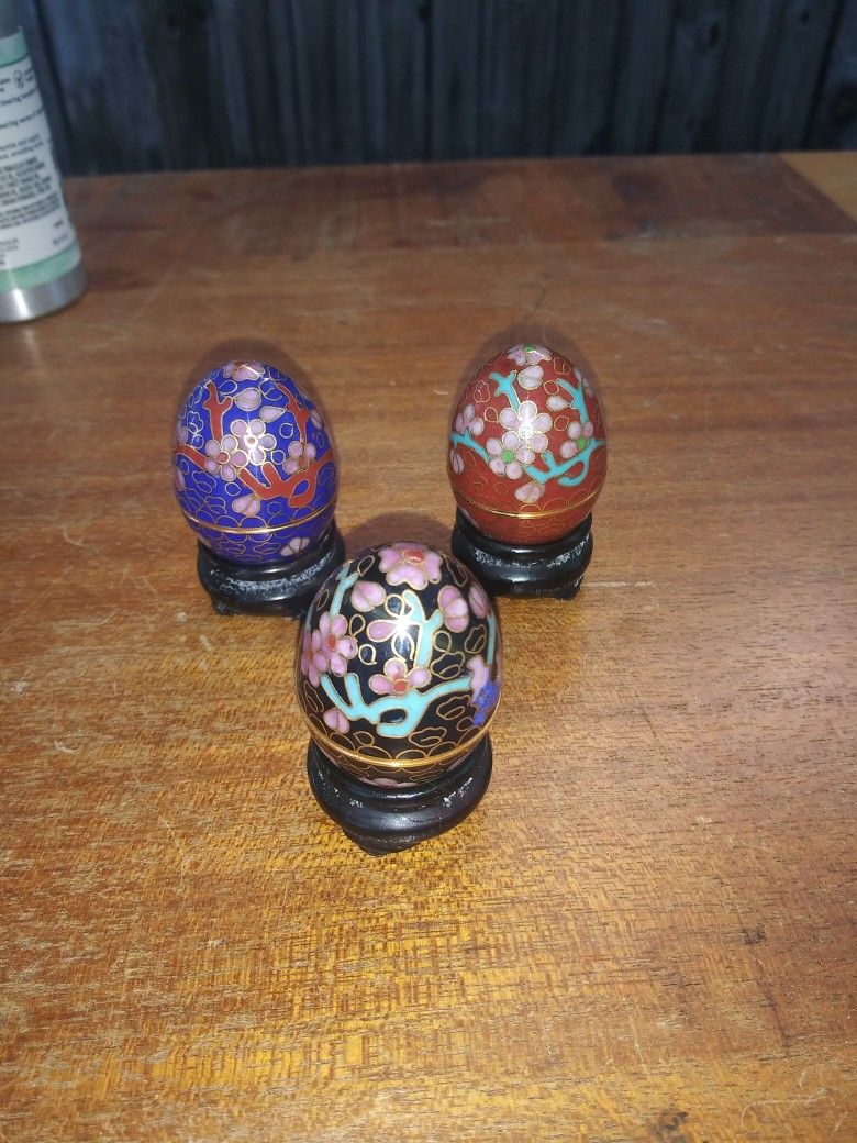 Set Of Three Beautiful Cloisonne Eggs