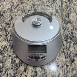 Digital Kitchen Scale 11 lb Capacity Glass Platform – 6” Compact Food Scale