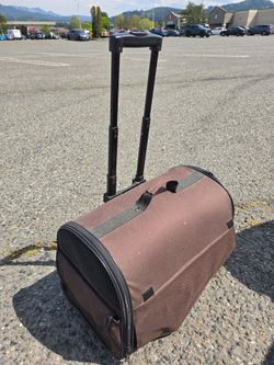 Boots and Barkley Travel Pet Carrier with Wheels