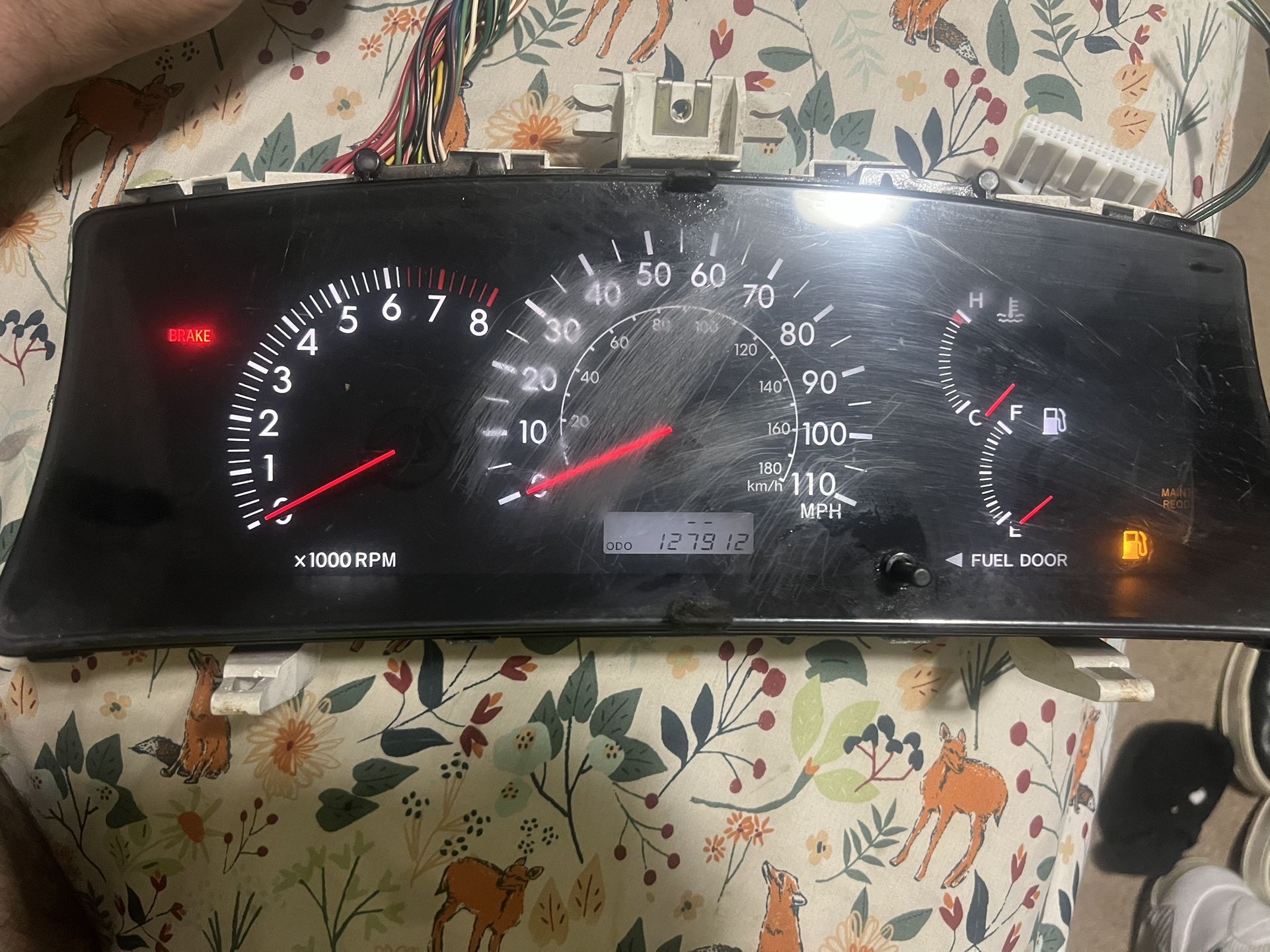 2004-2008 Toyota COROLLA LE CE Instrument Cluster Speedometer Oem 127k