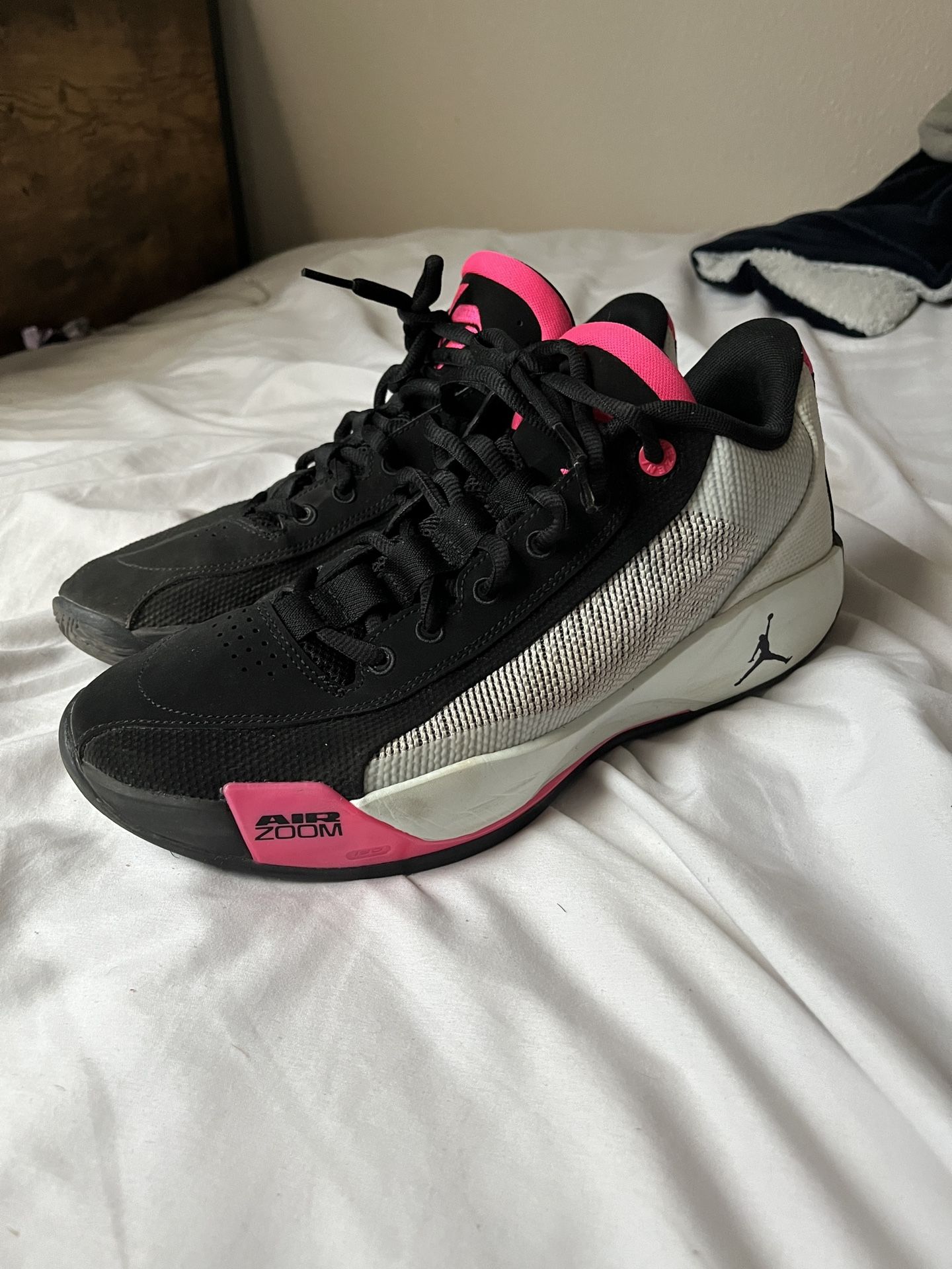jordan luka 4