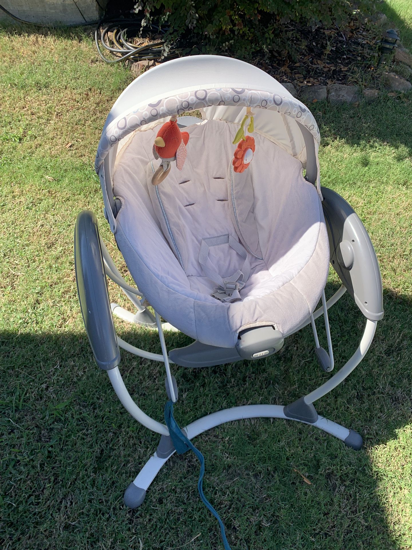 Baby Swing & Rocker / Columpio y balancín para bebés