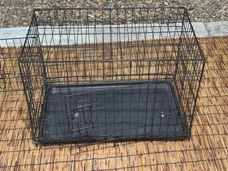 Black Wire Dog Crate with Tray