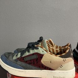 Reebok King Fu Panda Size 11.5