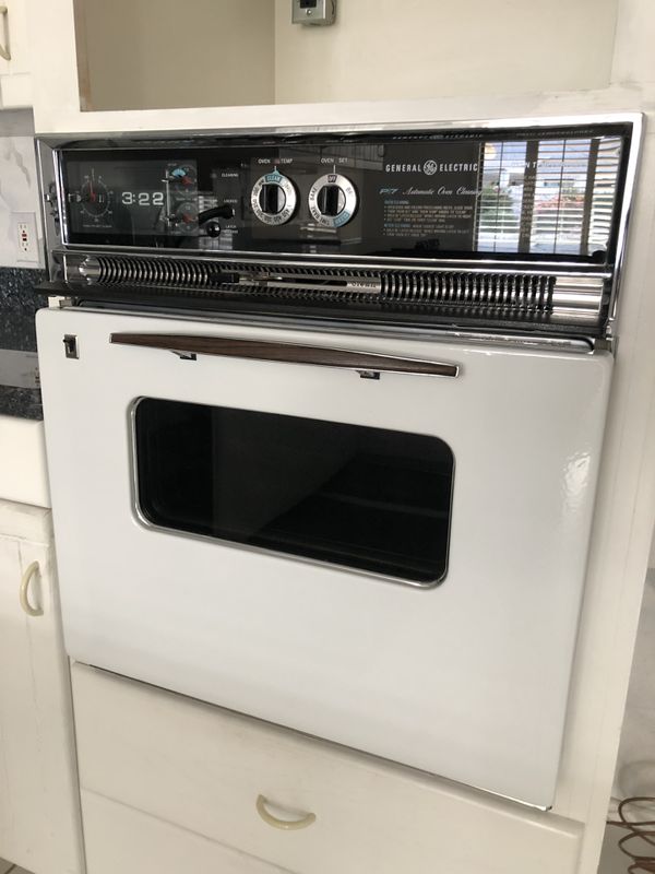 Vintage GE P7 Wall Oven 250 for Sale in Phoenix, AZ OfferUp