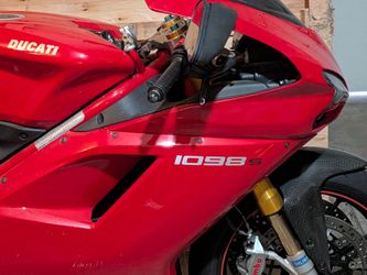 2007Ducati 1038s