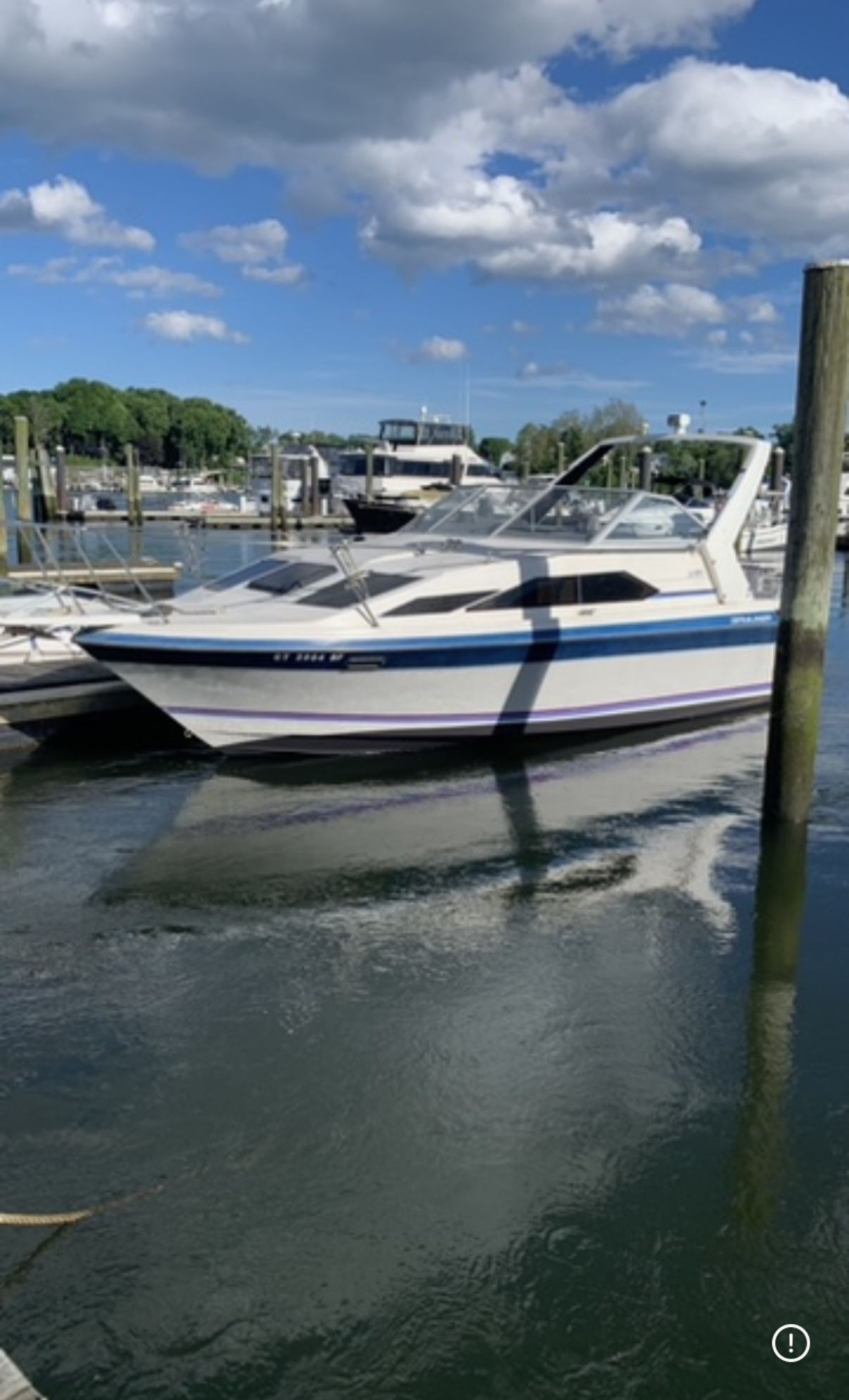 1987 Bayliner 2550 Cierra Sunbridge