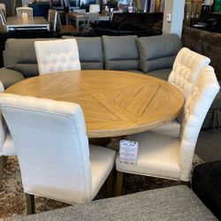Rustic Farmhouse 60” Round Floor Model Table Set Was $1799 Now $600. Last Floor Model  Comedor 