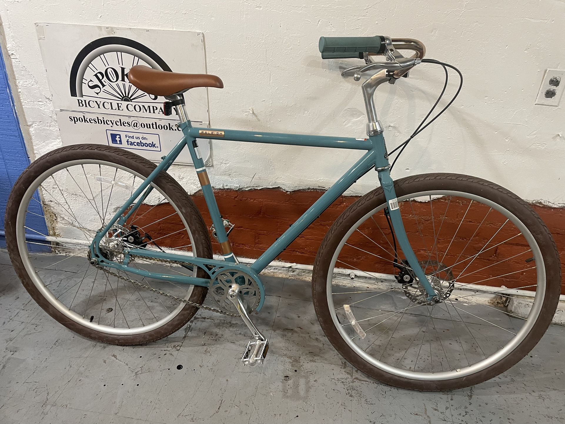 Raleigh Preston Bike