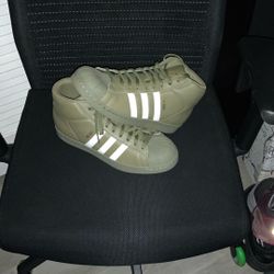 Adidas Pro Model 