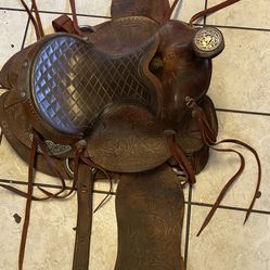 Saddle $440