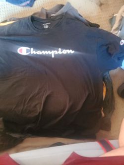 Champion sleeve cut, printed text