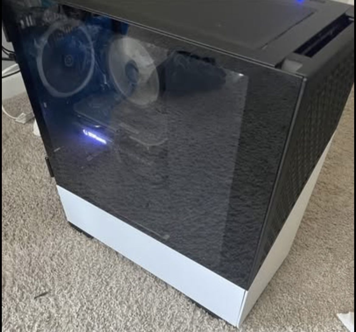 CYBERPOWER RTX 4060 GAMING COMPUTER
