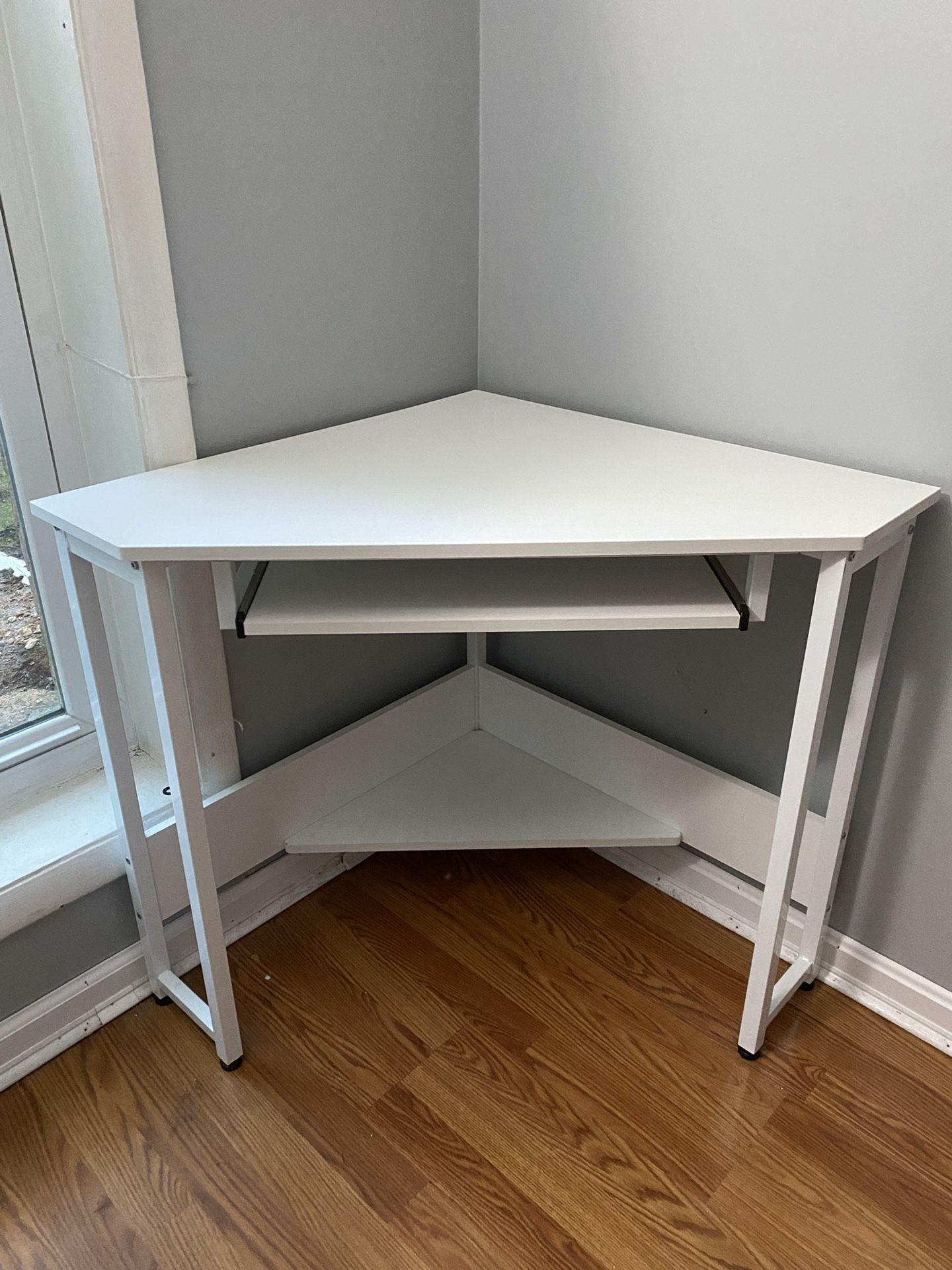 White Corner Desk 