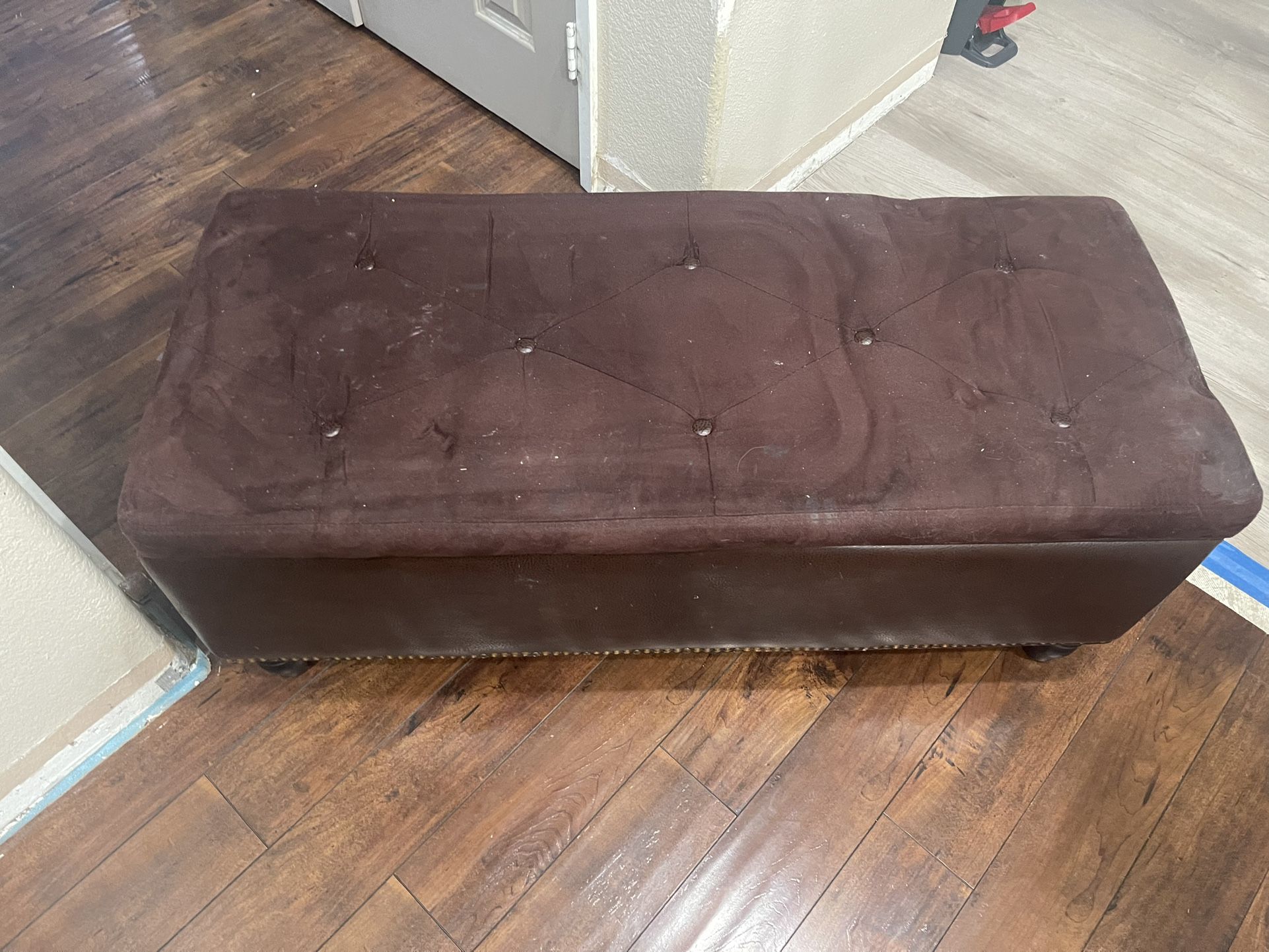 FREE Brown Ottoman