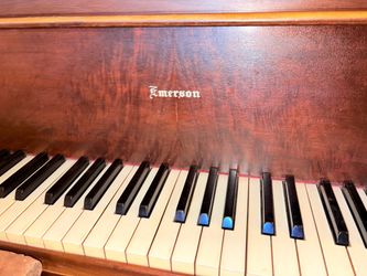 Emerson Baby Grand Piano