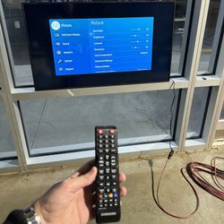 3 Programable Digital Menu Displays- 48in 4K