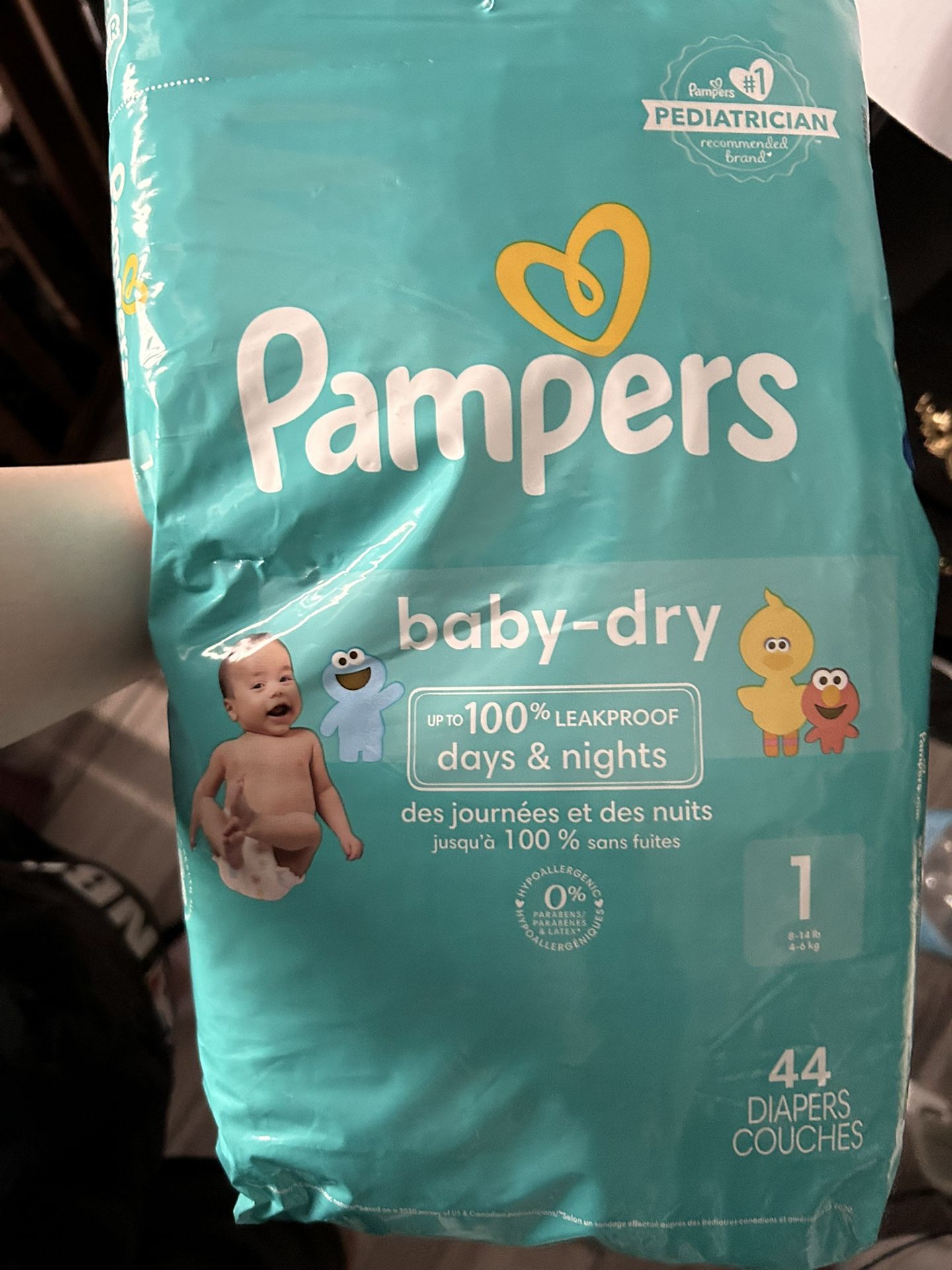 Pampers, baby dry size one