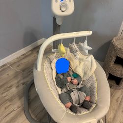 Graco Sway2Me Swing With Portable Bouncer
