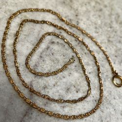 Gold Tone Chain Unique Design 17”