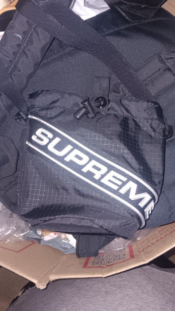 Supreme Small Shoulder Bag